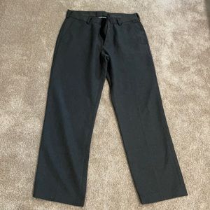 Van Heusen Traveler men’s dress pant 32/30